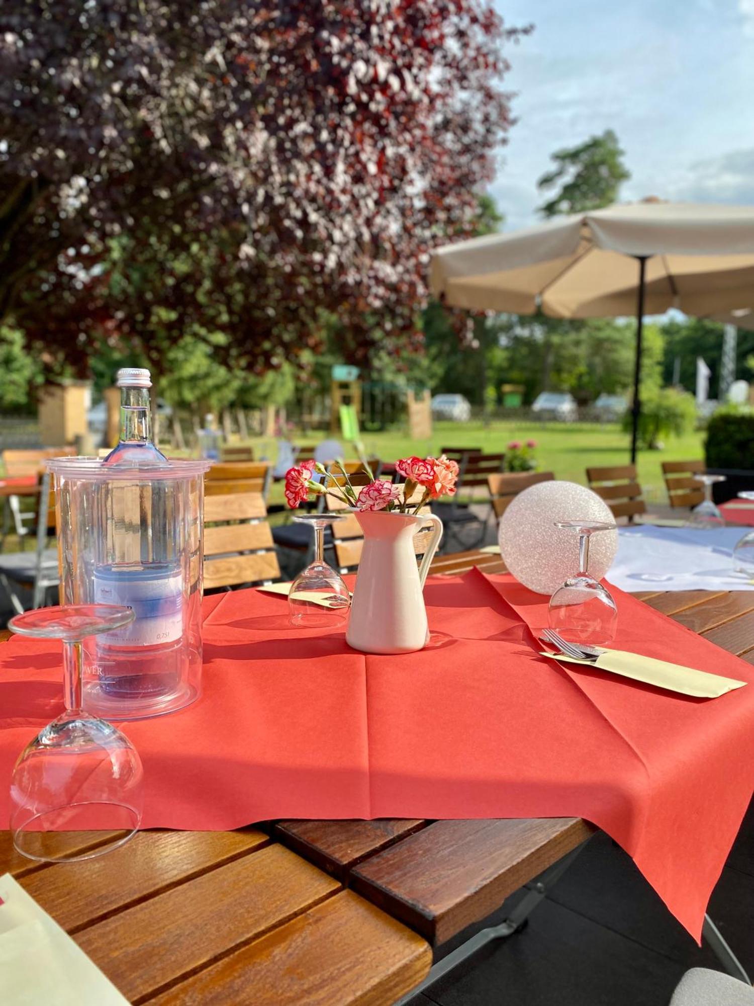 Hotel Cafe Praelank Neustrelitz